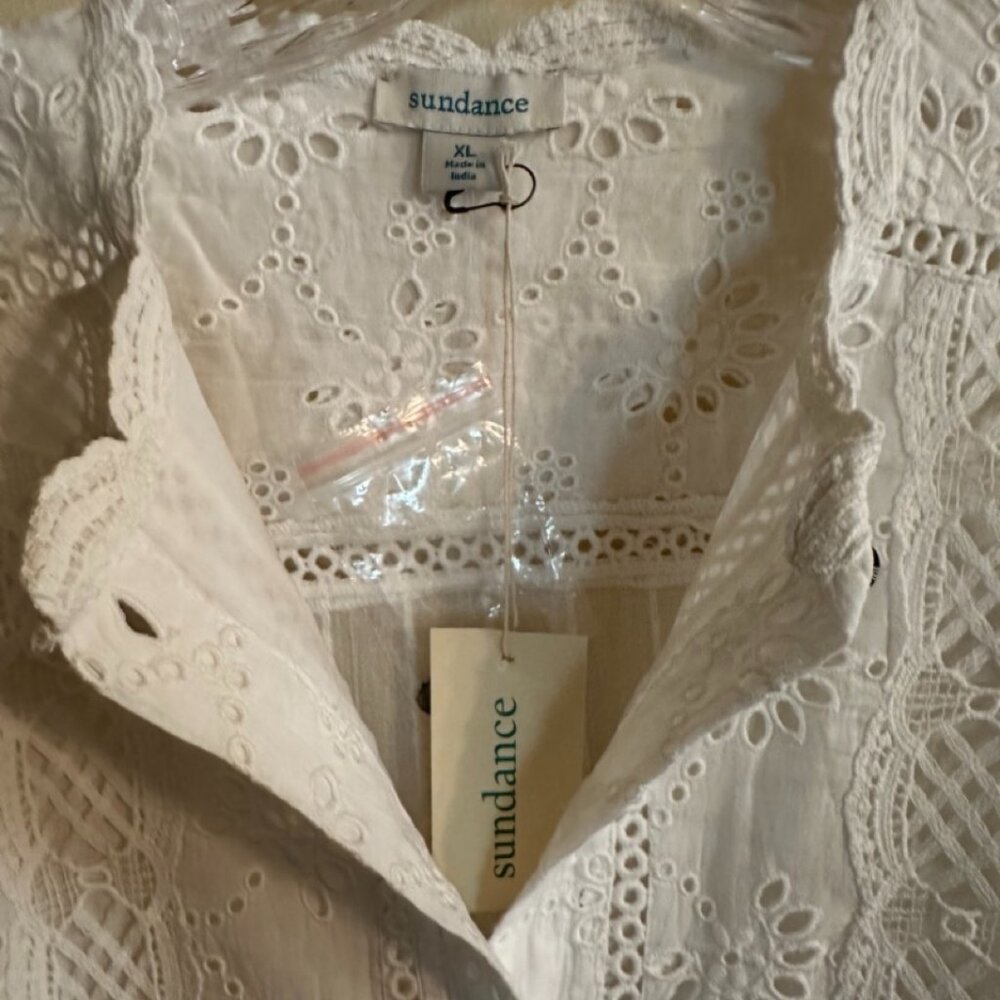 Beautiful XL Sundance White Cotton Blouse with Dotted Swiss Lace NWT